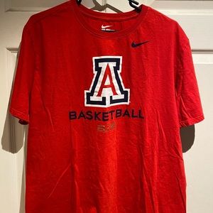 UofA Nike Basketball T-shirt